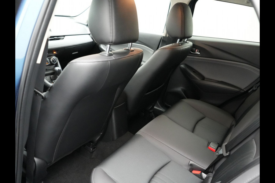 Mazda CX-3 2.0 SkyActiv-G 121 Luxury Automaat | Sportstoelen Verwarmd | Head Up | Carplay | Navigatie | Camera | DAB | L.M. 18" |