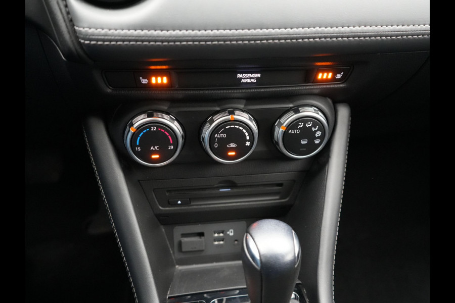Mazda CX-3 2.0 SkyActiv-G 121 Luxury Automaat | Sportstoelen Verwarmd | Head Up | Carplay | Navigatie | Camera | DAB | L.M. 18" |