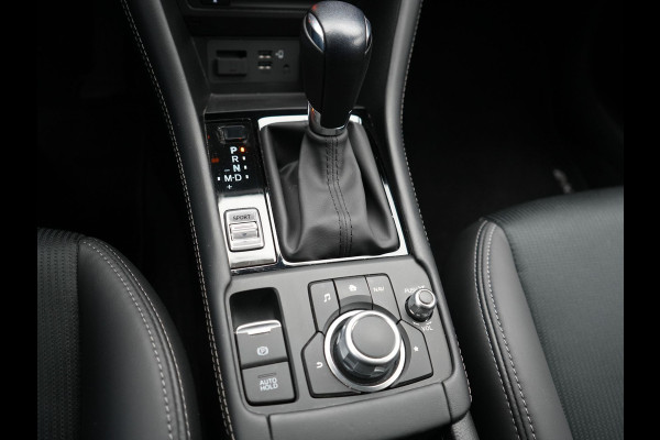 Mazda CX-3 2.0 SkyActiv-G 121 Luxury Automaat | Sportstoelen Verwarmd | Head Up | Carplay | Navigatie | Camera | DAB | L.M. 18" |