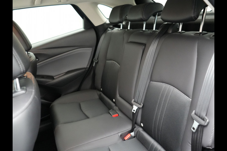 Mazda CX-3 2.0 SkyActiv-G 121 Luxury Automaat | Sportstoelen Verwarmd | Head Up | Carplay | Navigatie | Camera | DAB | L.M. 18" |