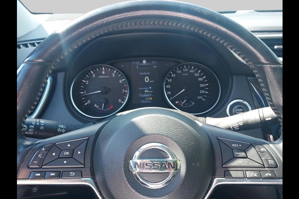 Nissan QASHQAI 1.2 N-Connecta Design pack