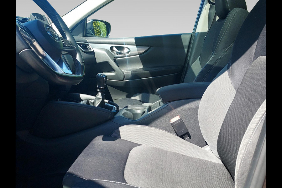 Nissan QASHQAI 1.2 N-Connecta Design pack