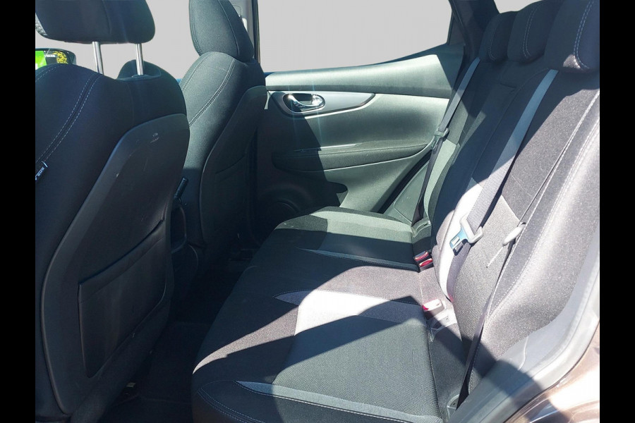 Nissan QASHQAI 1.2 N-Connecta Design pack