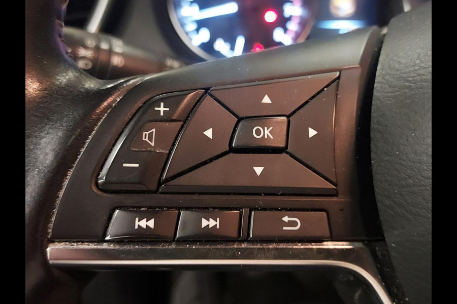 Nissan QASHQAI 1.2 N-Connecta Design pack