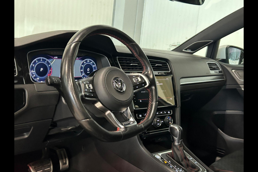 Volkswagen Golf 2.0 TSI GTI Performance Business | PANO | DYNAUDIO | VOL! | SILVERWHITE