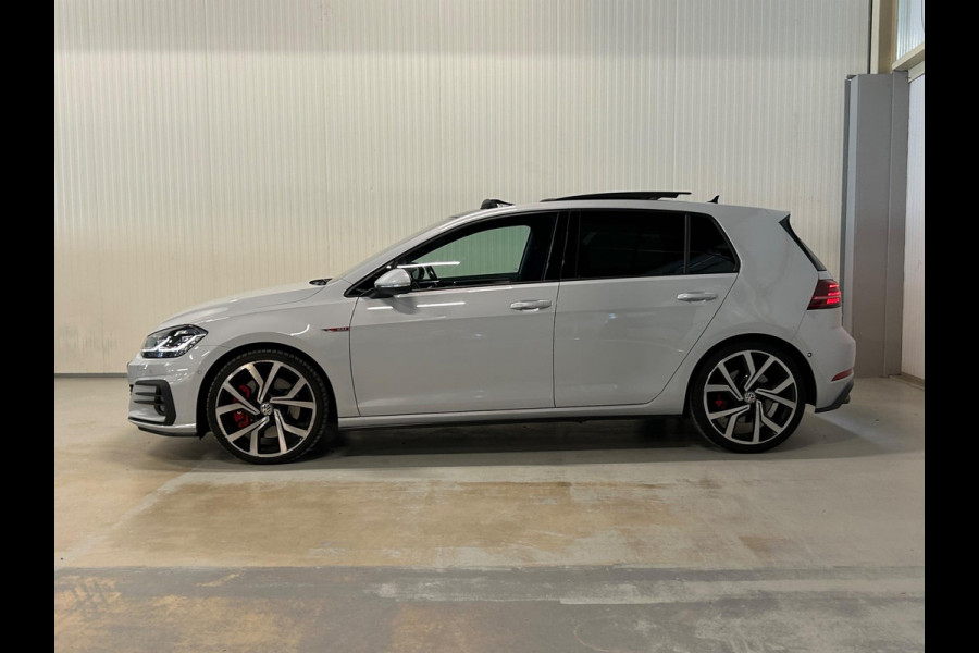 Volkswagen Golf 2.0 TSI GTI Performance Business | PANO | DYNAUDIO | VOL! | SILVERWHITE
