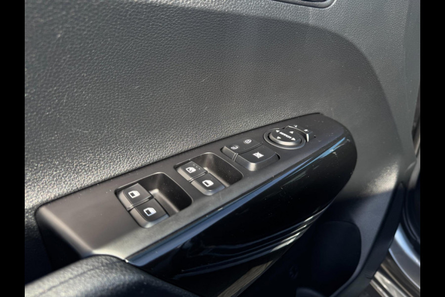 Kia Picanto 1.0 DPi DynamicLine STUUR&STOELVERW. / CAMERA / CARPLAY / WEINIG KM'S