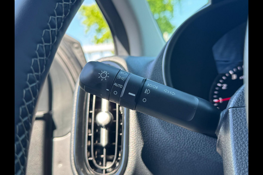 Kia Picanto 1.0 DPi DynamicLine STUUR&STOELVERW. / CAMERA / CARPLAY / WEINIG KM'S