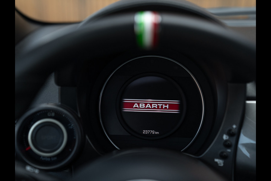 Abarth 595 ScorpioneOro 165pk | Automaat | 1 of 2000 | Uniek! | Beats | CarPlay | Monza