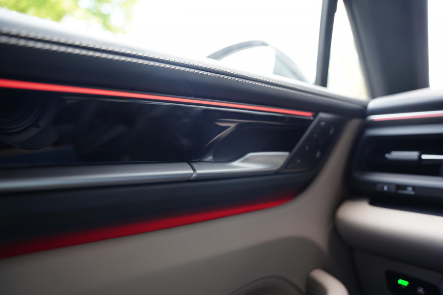 Porsche Macan 4 Voll. Beige 22 Inch Luchtvering Bijrijderdisplay