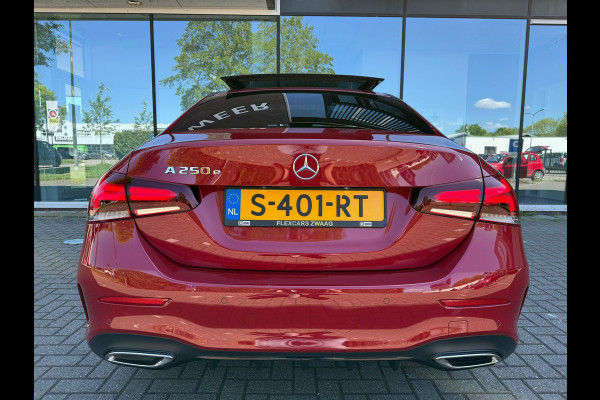 Mercedes-Benz A-Klasse 250 e AMG Line - Automaat - Navi - Schuif/Panodak - Leder - Widescreen