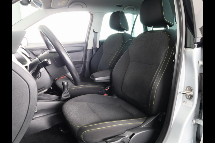 Škoda Fabia Combi 1.0 Business Edition 75 pk | Navigatie | Parkeersensoren achter | Autom. airco | Stoelverwarming | Apple Carplay/Android Auto |