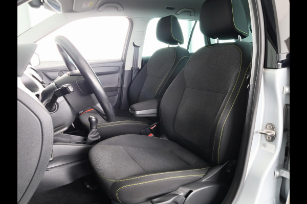Škoda Fabia Combi 1.0 Business Edition 75 pk | Navigatie | Parkeersensoren achter | Autom. airco | Stoelverwarming | Apple Carplay/Android Auto |