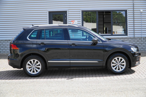 Volkswagen Tiguan 1.5 TSI PANO NIEUWE RIEM