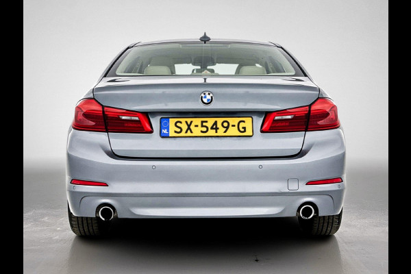 BMW 5 Serie 530i High Executive (COMFORT ZETELS, NAVIGATIE, STOELVERWARMING, DEALER ONDERHOUDEN)