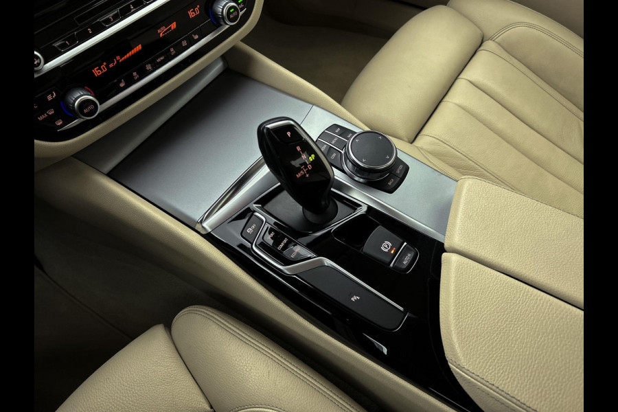 BMW 5 Serie 530i High Executive (COMFORT ZETELS, NAVIGATIE, STOELVERWARMING, DEALER ONDERHOUDEN)