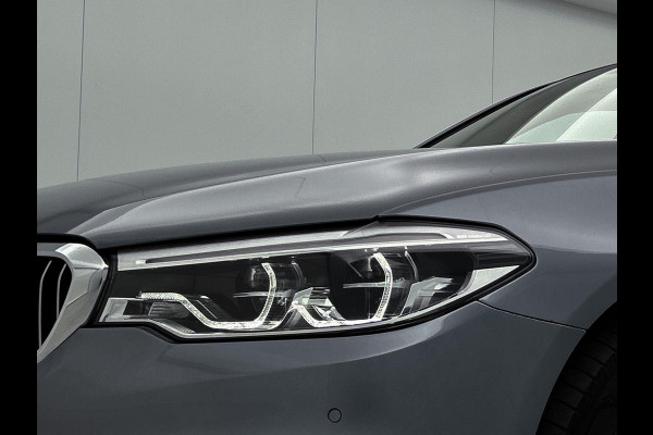 BMW 5 Serie 530i High Executive (COMFORT ZETELS, NAVIGATIE, STOELVERWARMING, DEALER ONDERHOUDEN)