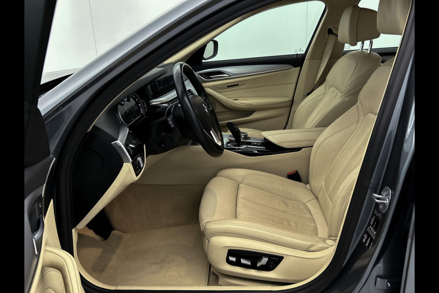 BMW 5 Serie 530i High Executive (COMFORT ZETELS, NAVIGATIE, STOELVERWARMING, DEALER ONDERHOUDEN)