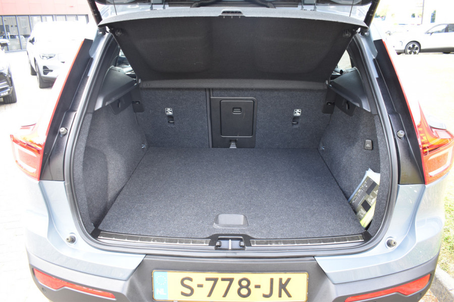 Volvo XC40 T5 262PK Plug-in hybrid Ultimate Bright | H&K | Blis | ACC | Trekhaak | Panoramadak | Stoel-Stuur verwarming