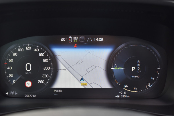Volvo XC40 T5 262PK Plug-in hybrid Ultimate Bright | H&K | Blis | ACC | Trekhaak | Panoramadak | Stoel-Stuur verwarming