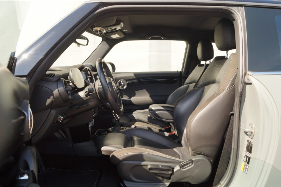 MINI Mini Electric Cooper S Charged 33kWh -LEER-ECC-CAM-