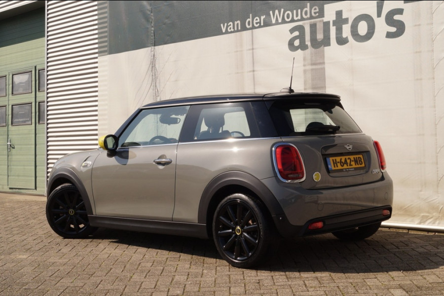 MINI Mini Electric Cooper S Charged 33kWh -LEER-ECC-CAM-