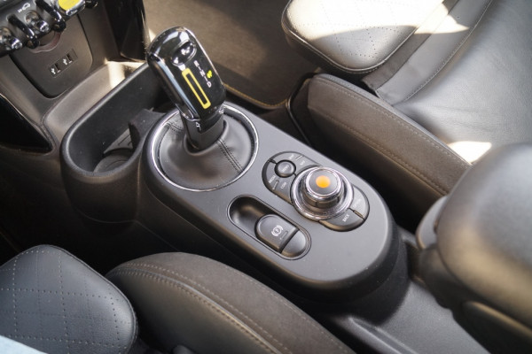 MINI Mini Electric Cooper S Charged 33kWh -LEER-ECC-CAM-