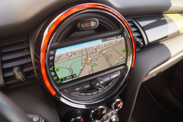 MINI Mini Electric Cooper S Charged 33kWh -LEER-ECC-CAM-