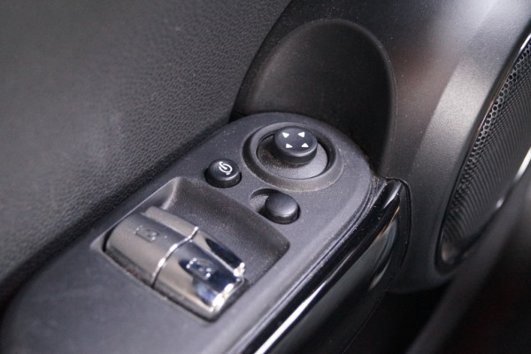 MINI Mini Electric Cooper S Charged 33kWh -LEER-ECC-CAM-