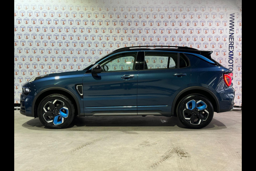 Lynk & Co 01 1.5 MILD Hybride PANO/CAMERA/AUTO-PILOT/MEMORY/APPLE-CARPLAY