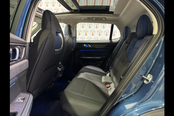 Lynk & Co 01 1.5 MILD Hybride PANO/CAMERA/AUTO-PILOT/MEMORY/APPLE-CARPLAY