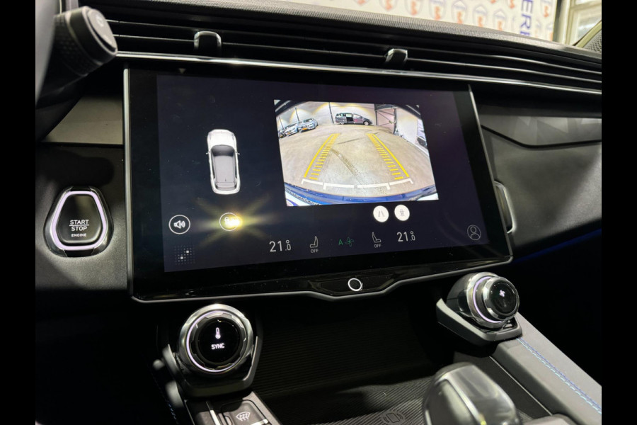 Lynk & Co 01 1.5 MILD Hybride PANO/CAMERA/AUTO-PILOT/MEMORY/APPLE-CARPLAY