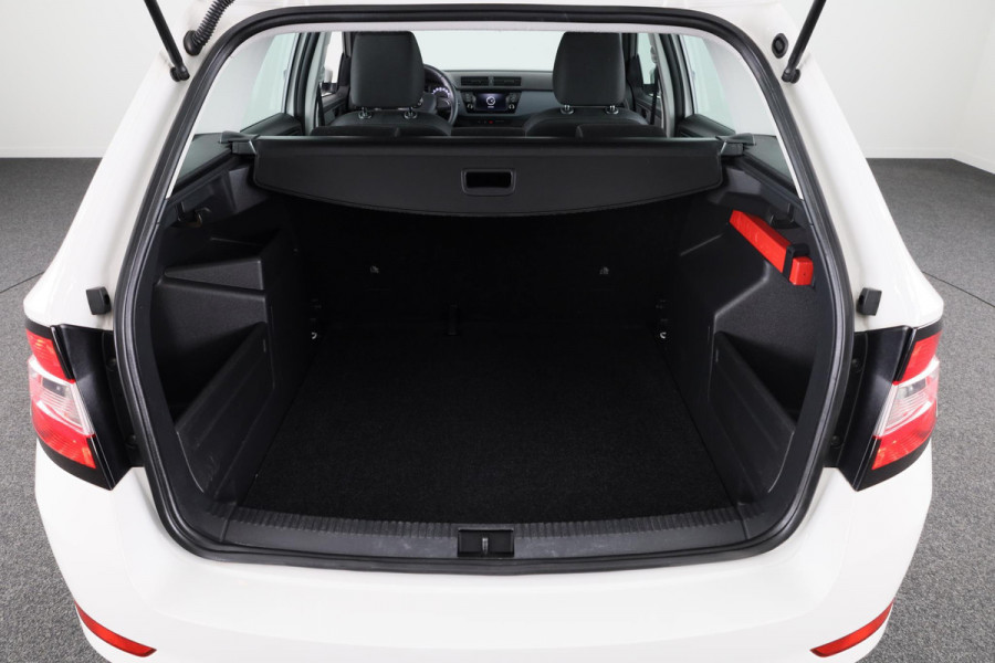 Škoda Fabia Combi 1.0 Active 75 pk | Navigatie via App | Airco | Cruise control