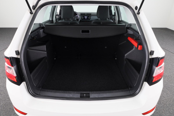 Škoda Fabia Combi 1.0 Active 75 pk | Navigatie via App | Airco | Cruise control