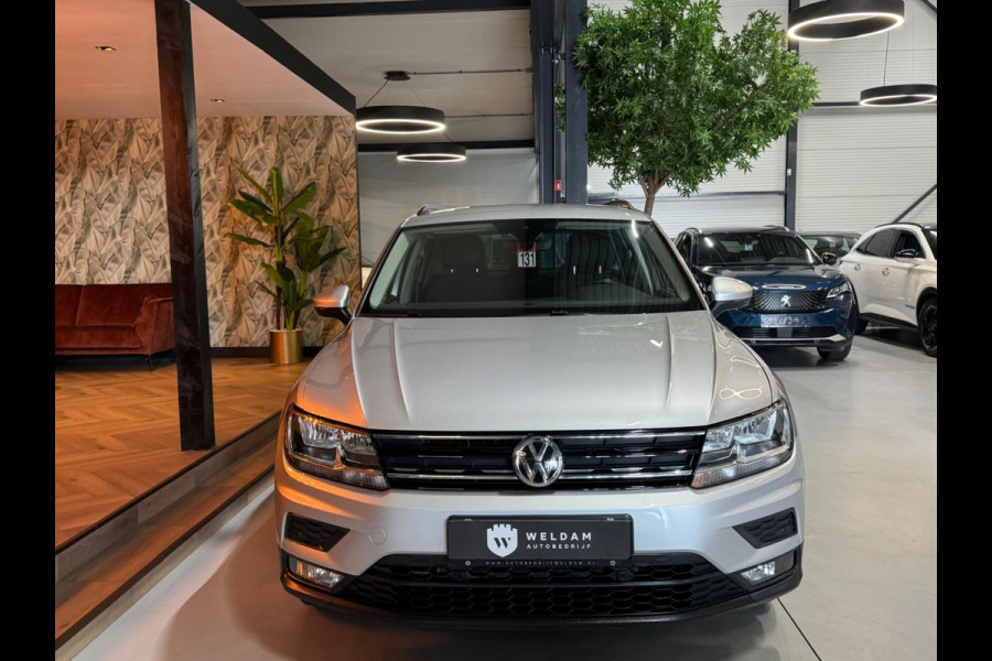 Volkswagen Tiguan 1.4 TSI 4Motion Highline Garantie Trekhaak CarPlay Camera PDC ACC Lane StuurVW StoelVW Off-Road Rijklaar