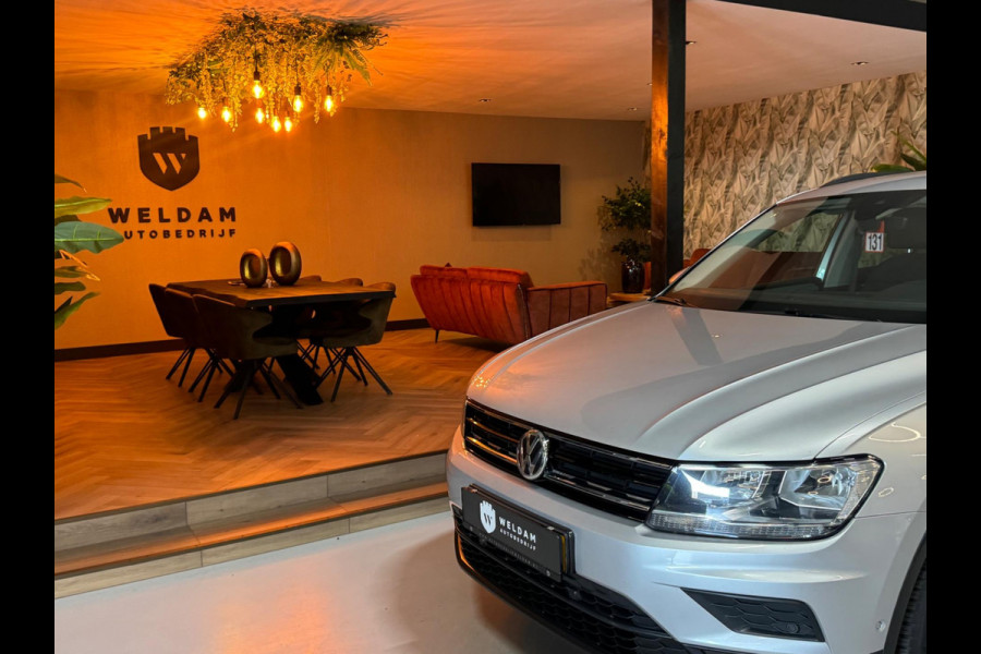 Volkswagen Tiguan 1.4 TSI 4Motion Highline Garantie Trekhaak CarPlay Camera PDC ACC Lane StuurVW StoelVW Off-Road Rijklaar