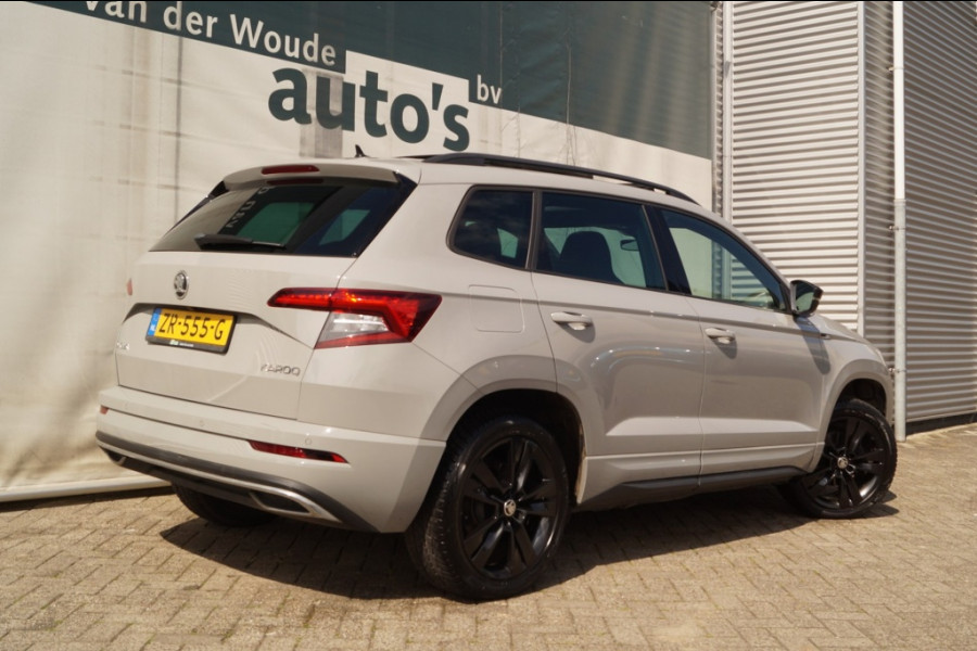 Škoda Karoq 1.5 TSI 150pk DSG Sportline Business -PANO-ECC-