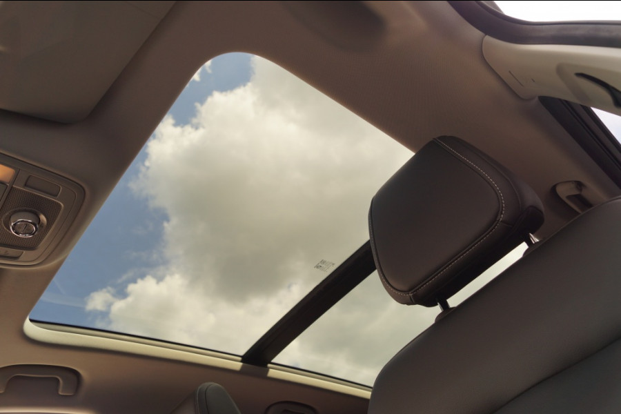 MG ZS EV Luxury 45kWh -PANO-LEER-NAVI-