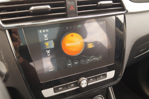 MG ZS EV Luxury 45kWh -PANO-LEER-NAVI-