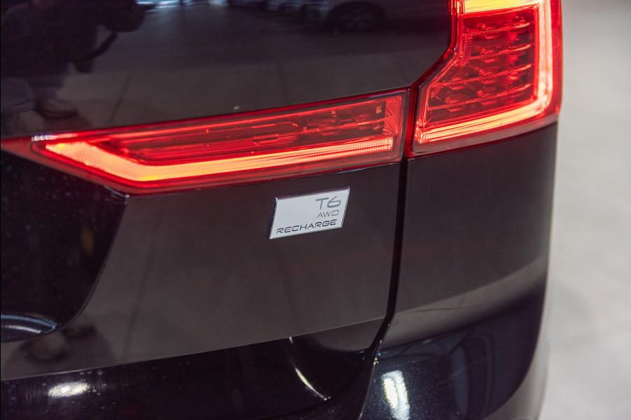 Volvo XC60 T6 Aut. R-Design Leder Navigatie Parkeercamera 340pk