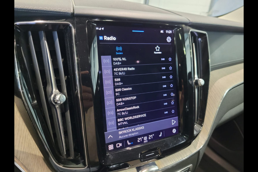 Volvo XC60 T6 Aut. Plug-in Hybrid Inscription Trekhaak Leder Parkeercamera 340pk