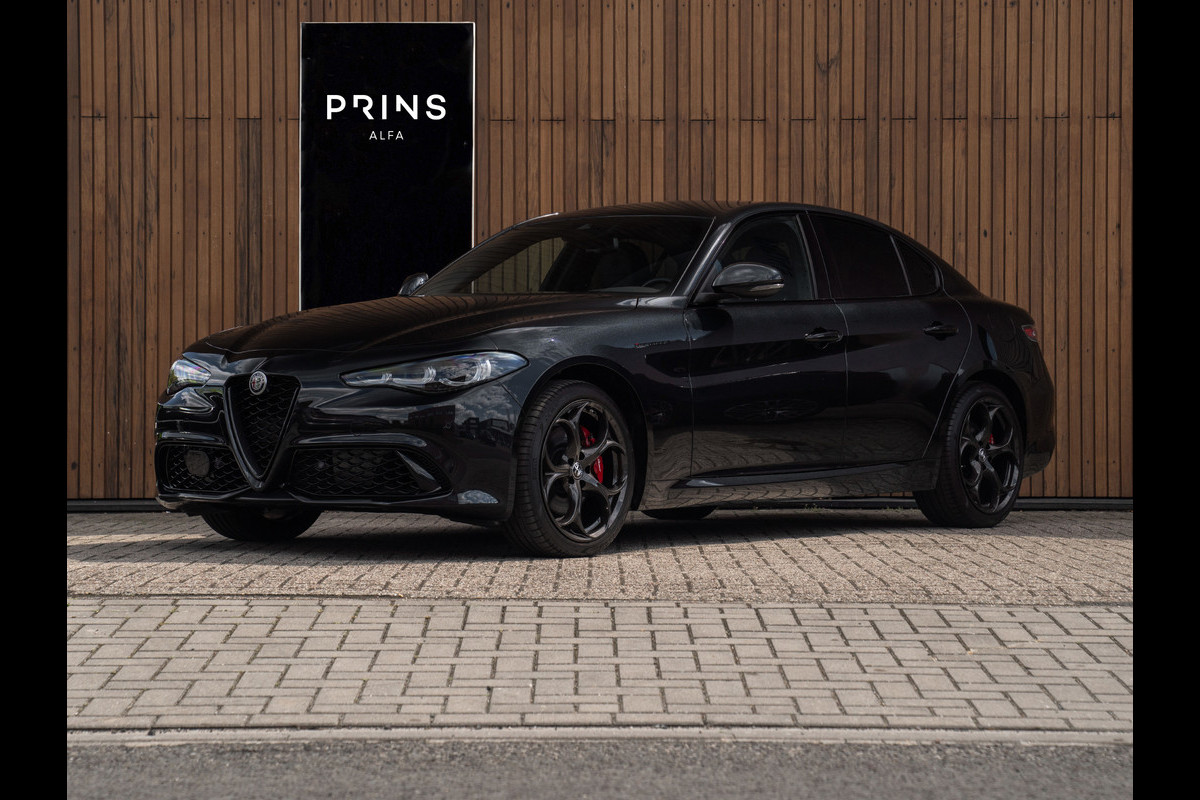 Alfa Romeo Giulia 2.0T 280pk GME AWD Competizione Q4 MY24 | Harman/Kardon | CarPlay | Adapt. cruise Alfa Romeo Giulia 2.0T 280pk GME AWD Competizione Q4 MY24 | Harman/Kardon | CarPlay | Adapt. cruise