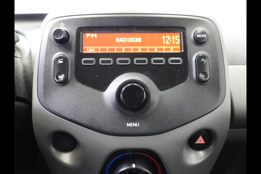 Peugeot 108 1.0 e-VTi Active Premium AIRCO/BLUETOOTH!