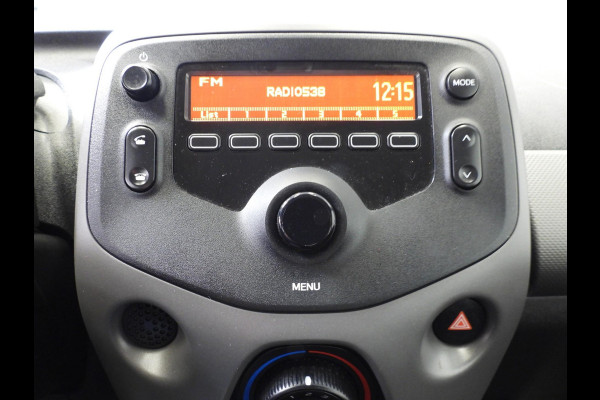 Peugeot 108 1.0 e-VTi Active Premium AIRCO/BLUETOOTH!