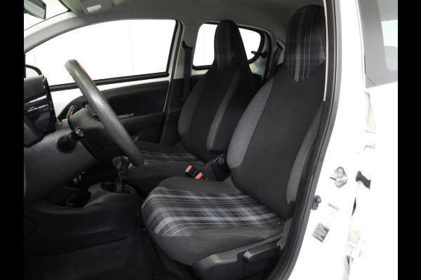 Peugeot 108 1.0 e-VTi Active Premium AIRCO/BLUETOOTH!
