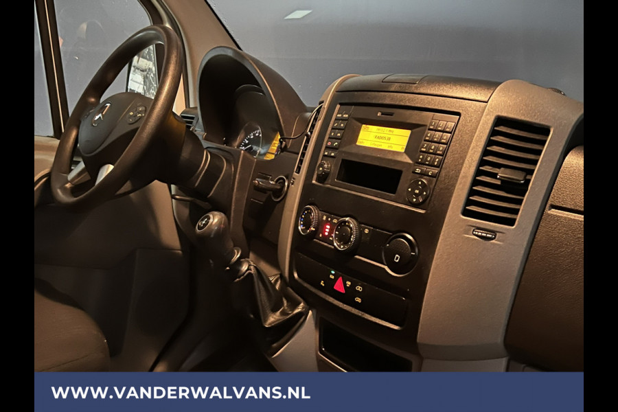 Mercedes-Benz Sprinter 316 CDI 163 pk L2H1 Euro6 Airco | 2800kg trekhaak | Cruisecontrol | Parkeersensoren