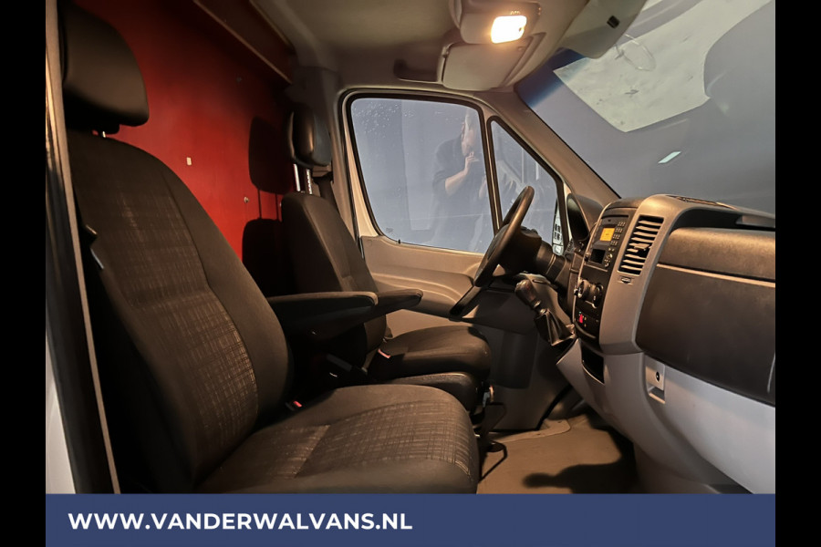Mercedes-Benz Sprinter 316 CDI 163 pk L2H1 Euro6 Airco | 2800kg trekhaak | Cruisecontrol | Parkeersensoren