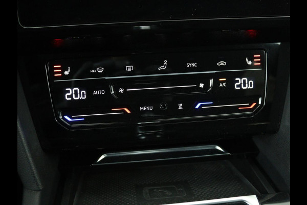 Volkswagen Arteon Shooting Brake 1.4 TSI eHybrid R-Line | Trekhaak | Stoelverwarming | Carplay | Leder/Alcantara | Adaptive cruise | Achterbankverwarming | Camera | Navigatie | Half leder
