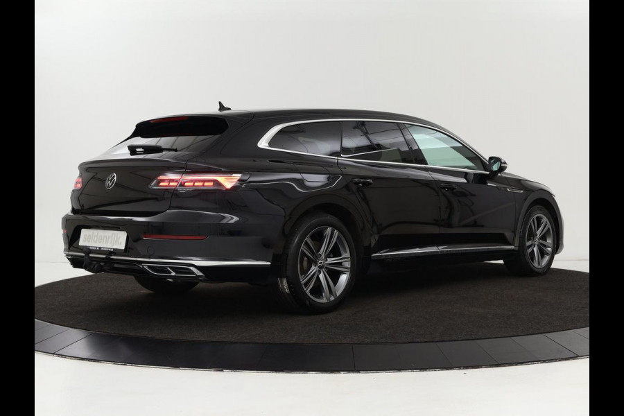 Volkswagen Arteon Shooting Brake 1.4 TSI eHybrid R-Line | Trekhaak | Stoelverwarming | Carplay | Leder/Alcantara | Adaptive cruise | Achterbankverwarming | Camera | Navigatie | Half leder
