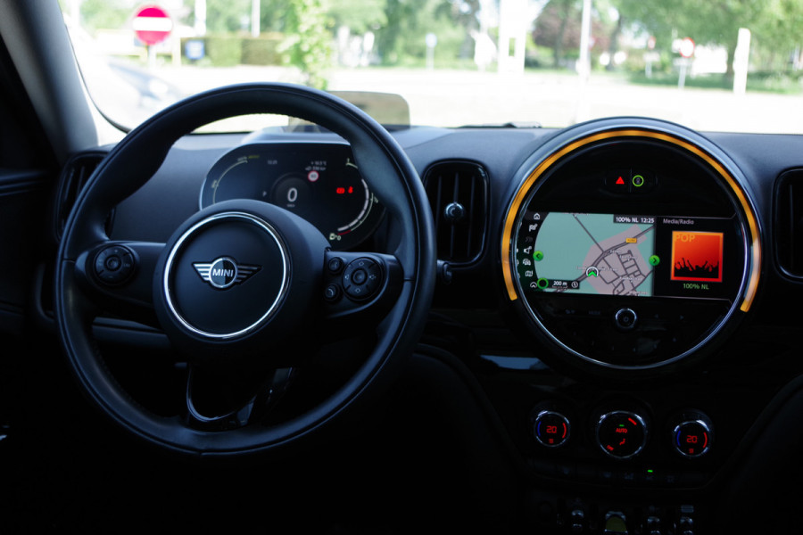 MINI Countryman 2.0 Cooper S E 225 PK ALL4 Pepper PHEV, Panoramadak, Camera, Climate Control, Head-Up